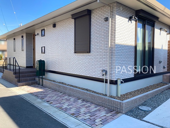 approach_mildbrick_random approach_mildbrick_random